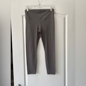 Athleta Elation Leggings - Gently used
